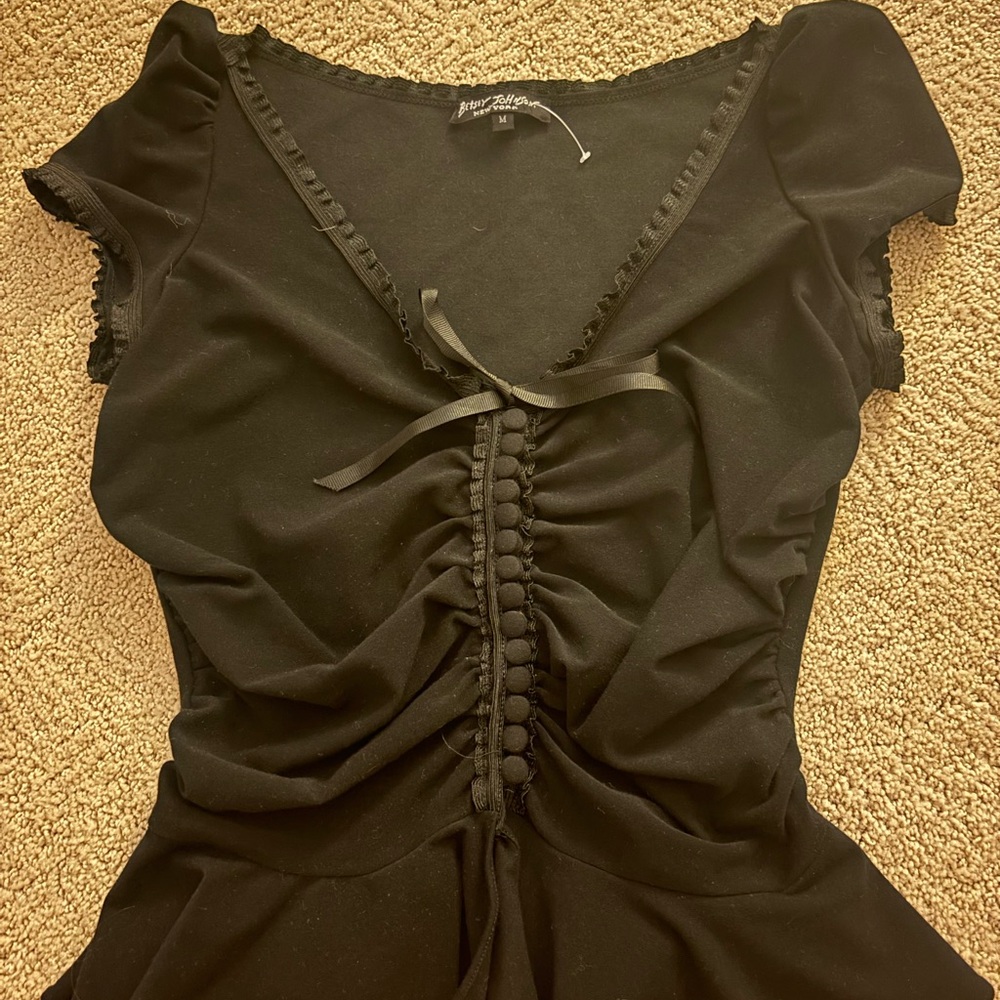Bestsey Johnson black label vintage top